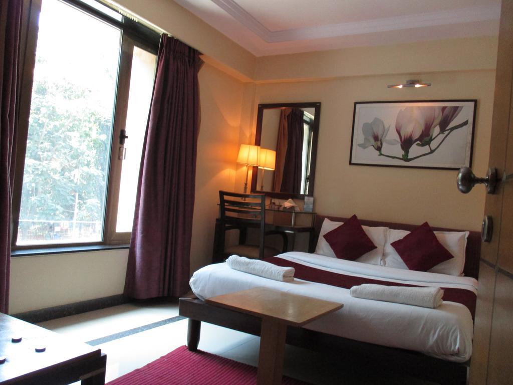 Hotel Sapna Marine Mumbai Exteriör bild